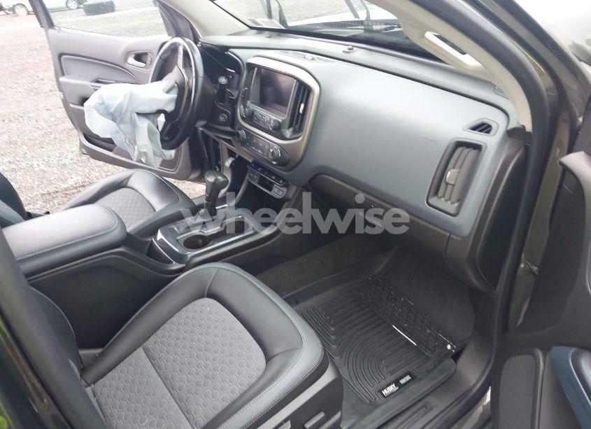 Photo 5 of 2018 Chevrolet Colorado Z71 (VIN 1GCGTDEN3J1184203)