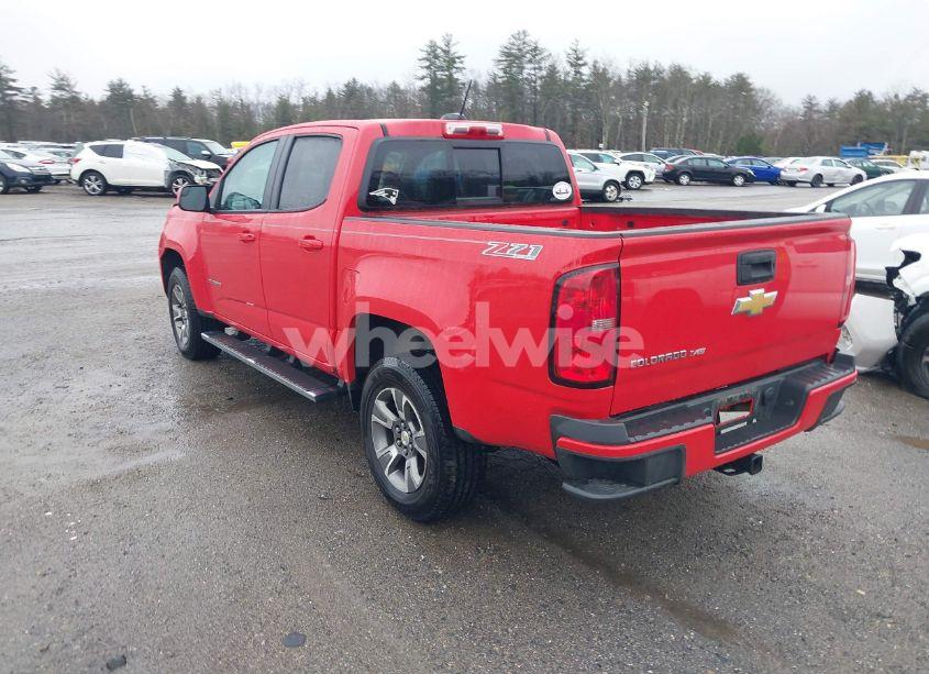 Photo 3 of 2018 Chevrolet Colorado Z71 (VIN 1GCGTDEN3J1260938)