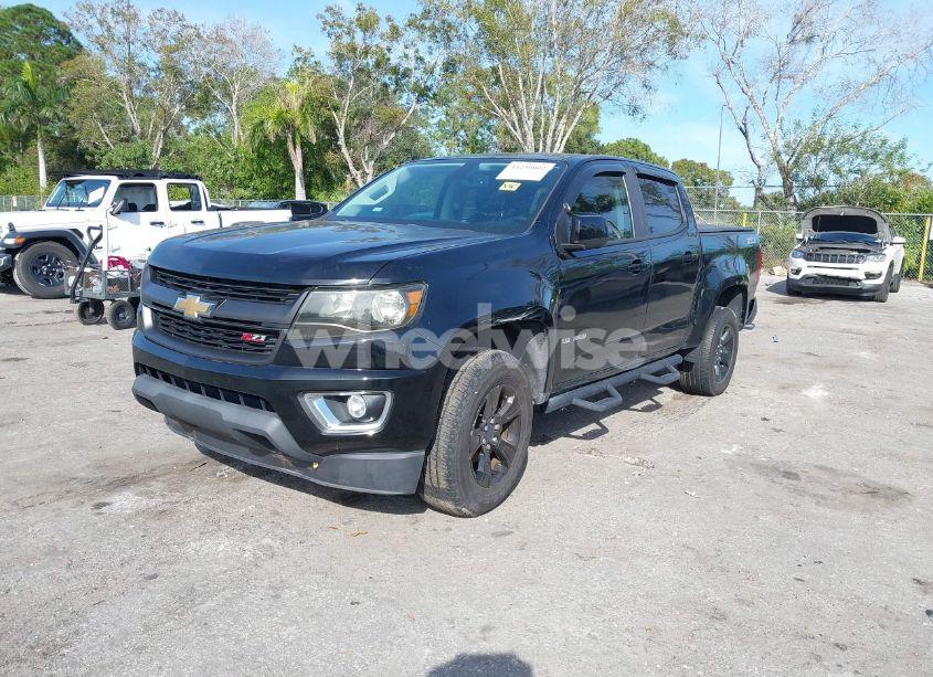 Photo 2 of 2019 Chevrolet Colorado Z71 (VIN 1GCGTDEN4K1355025)