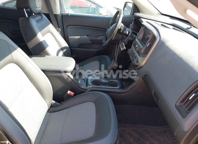 Photo 5 of 2020 Chevrolet Colorado 4WD SHORT BOX Z71 (VIN 1GCGTDEN4L1229054)