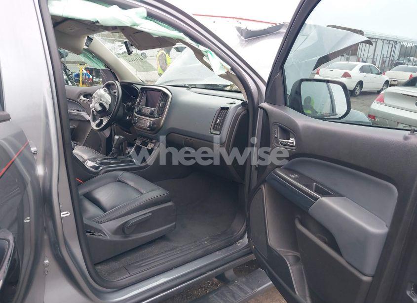 Photo 5 of 2021 Chevrolet Colorado 4WD SHORT BOX Z71 (VIN 1GCGTDEN4M1191469)