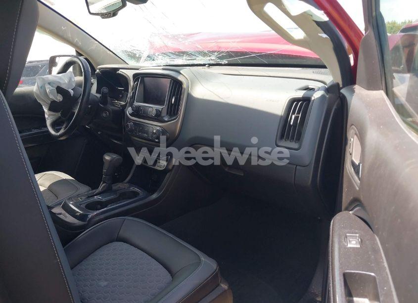 Photo 5 of 2021 Chevrolet Colorado 4WD SHORT BOX Z71 (VIN 1GCGTDEN4M1197644)