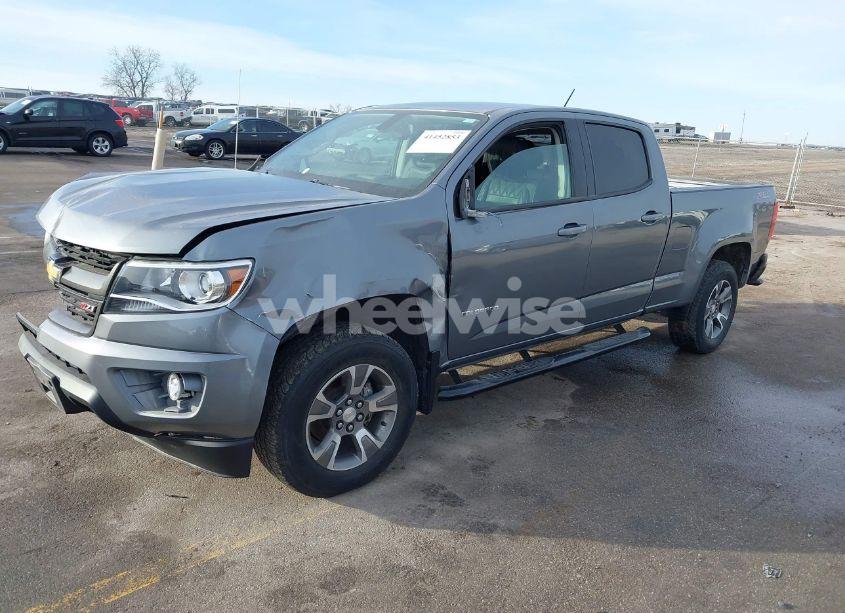 Photo 2 of 2018 Chevrolet Colorado Z71 (VIN 1GCGTDEN6J1113481)