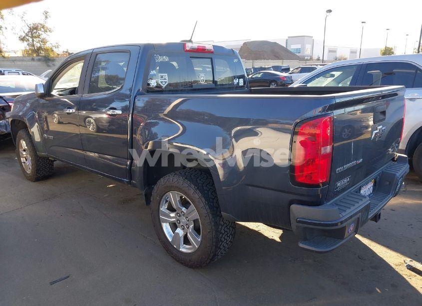 Photo 3 of 2018 Chevrolet Colorado Z71 (VIN 1GCGTDEN6J1283128)