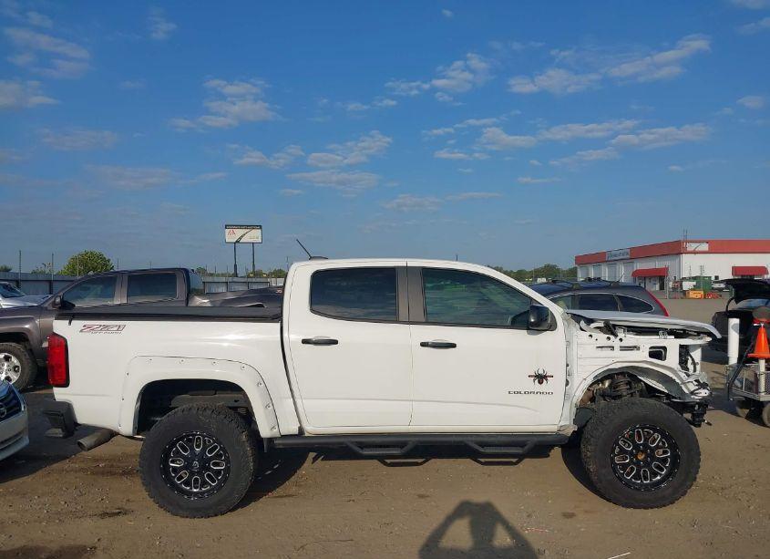 Photo 13 of 2021 Chevrolet Colorado 4WD SHORT BOX Z71 (VIN 1GCGTDEN6M1166282)
