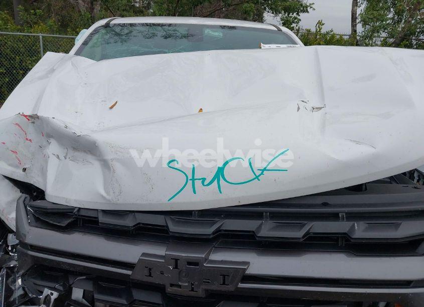 Photo 10 of 2022 Chevrolet Colorado 4WD SHORT BOX Z71 (VIN 1GCGTDEN7N1332410)