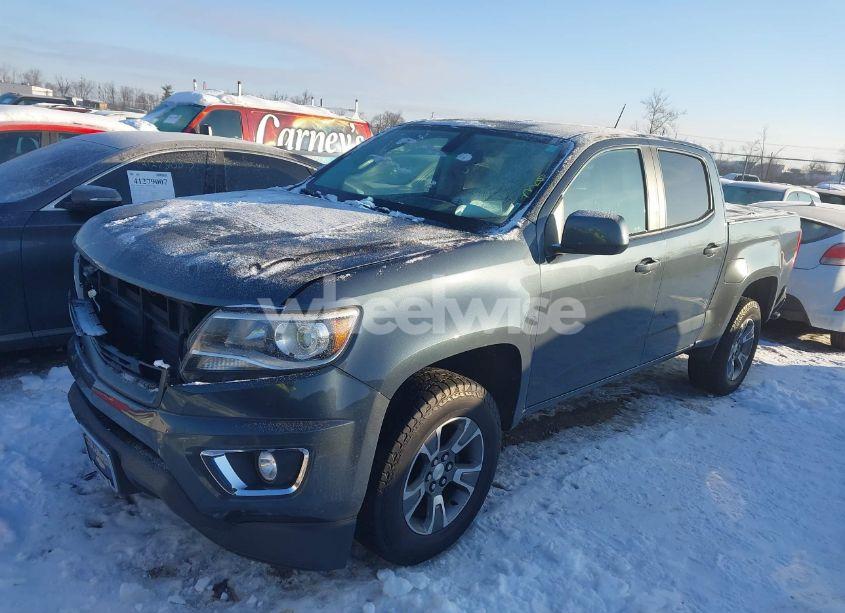Photo 2 of 2019 Chevrolet Colorado Z71 (VIN 1GCGTDEN8K1148105)