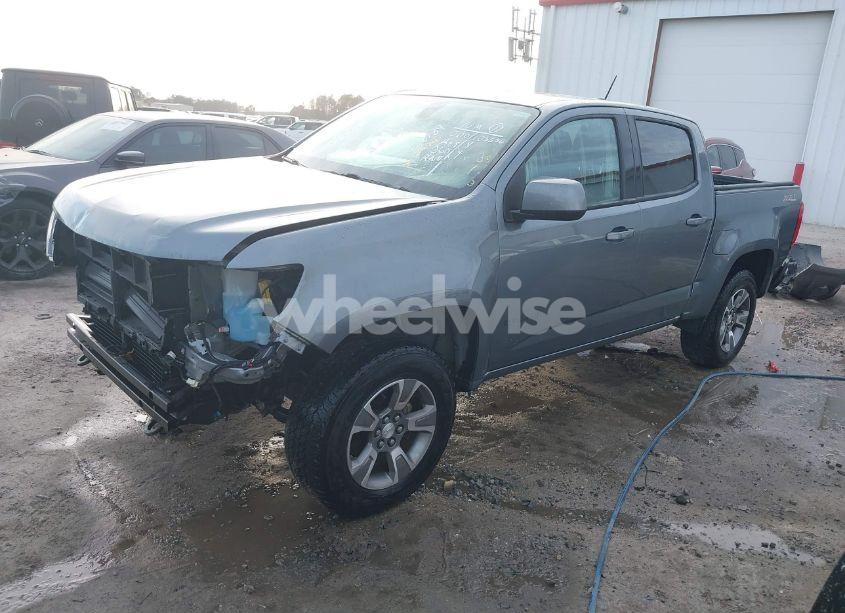 Photo 2 of 2019 Chevrolet Colorado Z71 (VIN 1GCGTDEN8K1282239)