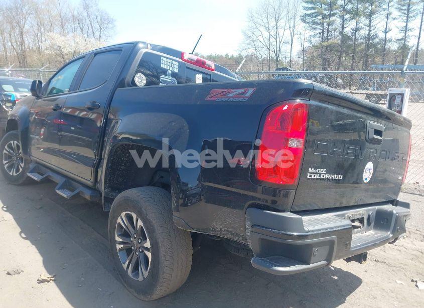 Photo 3 of 2021 Chevrolet Colorado 4WD SHORT BOX Z71 (VIN 1GCGTDEN9M1156622)