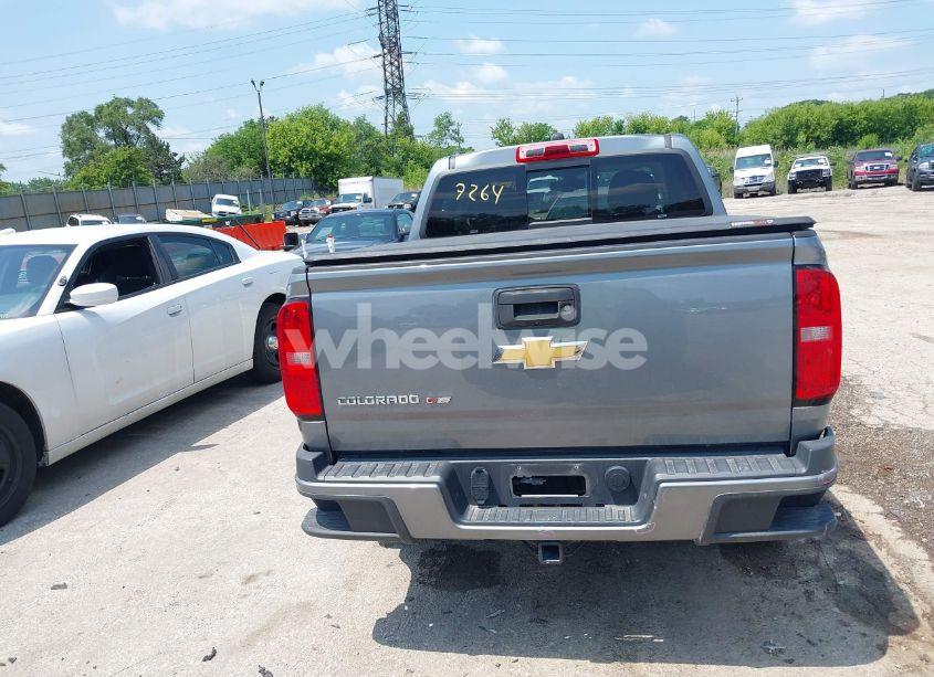 Photo 16 of 2018 Chevrolet Colorado Z71 (VIN 1GCGTDENXJ1247717)