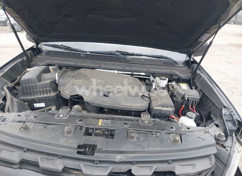 Photo 10 of 2021 Chevrolet Colorado (VIN 1GCGTDENXM1105680)