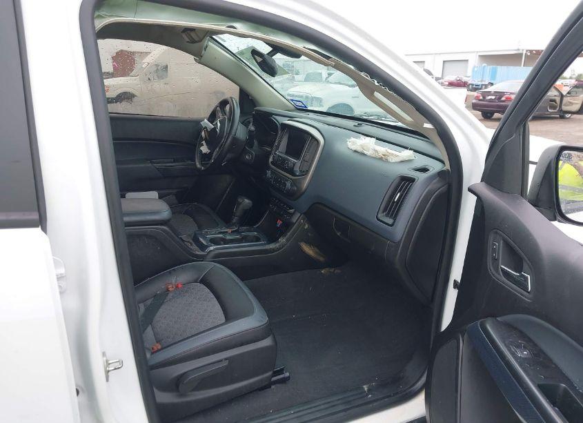Photo 5 of 2021 Chevrolet Colorado (VIN 1GCGTDENXM1233532)