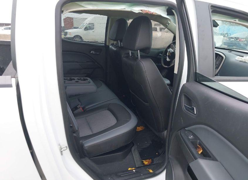Photo 8 of 2021 Chevrolet Colorado (VIN 1GCGTDENXM1233532)
