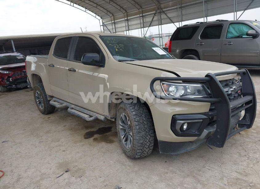 2022 Chevrolet Colorado 4WD SHORT BOX Z71 (VIN 1GCGTDENXN1280108) main photo