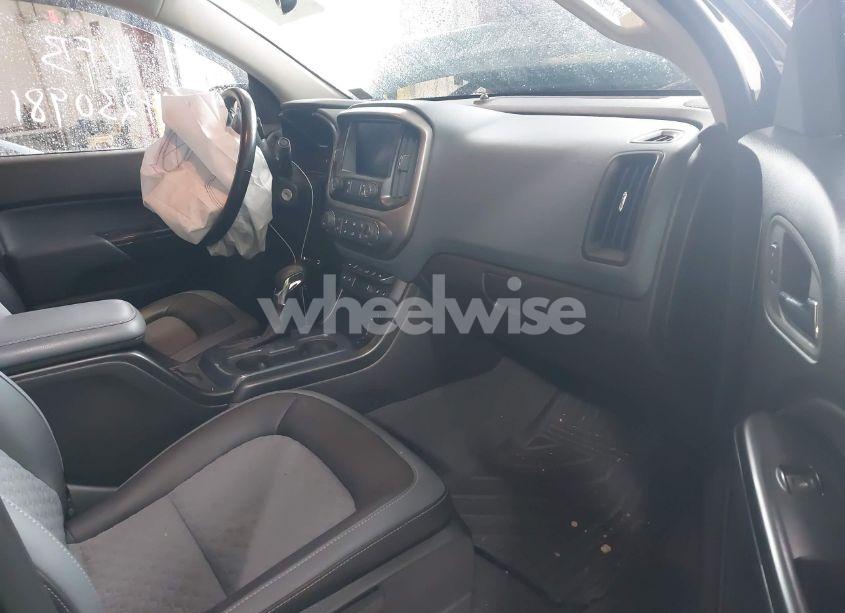 Photo 5 of 2022 Chevrolet Colorado 4WD SHORT BOX Z71 (VIN 1GCGTDENXN1323376)