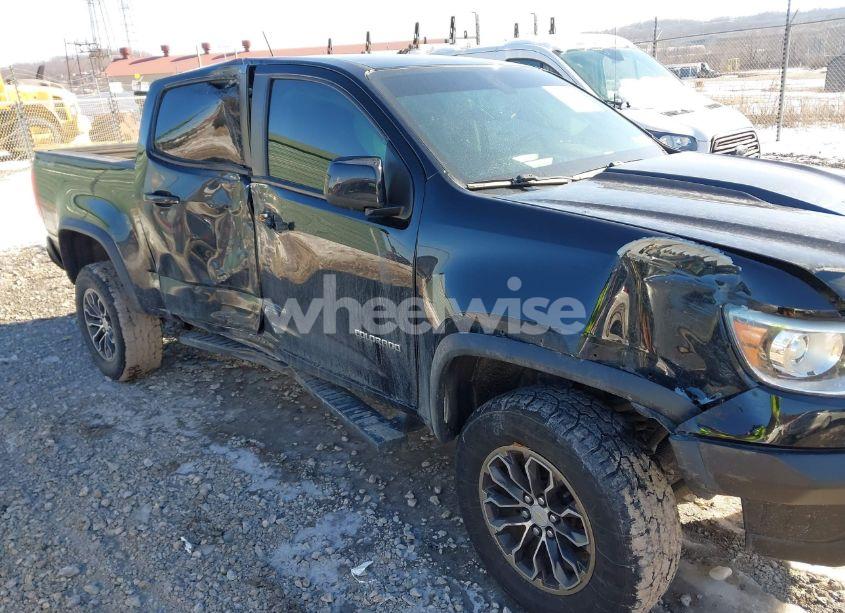 Photo 6 of 2018 Chevrolet Colorado ZR2 (VIN 1GCGTEEN1J1144739)