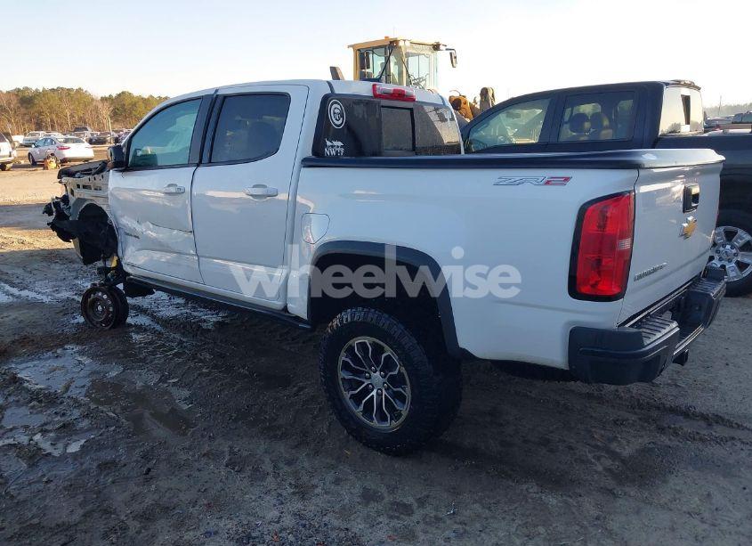 Photo 3 of 2018 Chevrolet Colorado ZR2 (VIN 1GCGTEEN2J1134530)