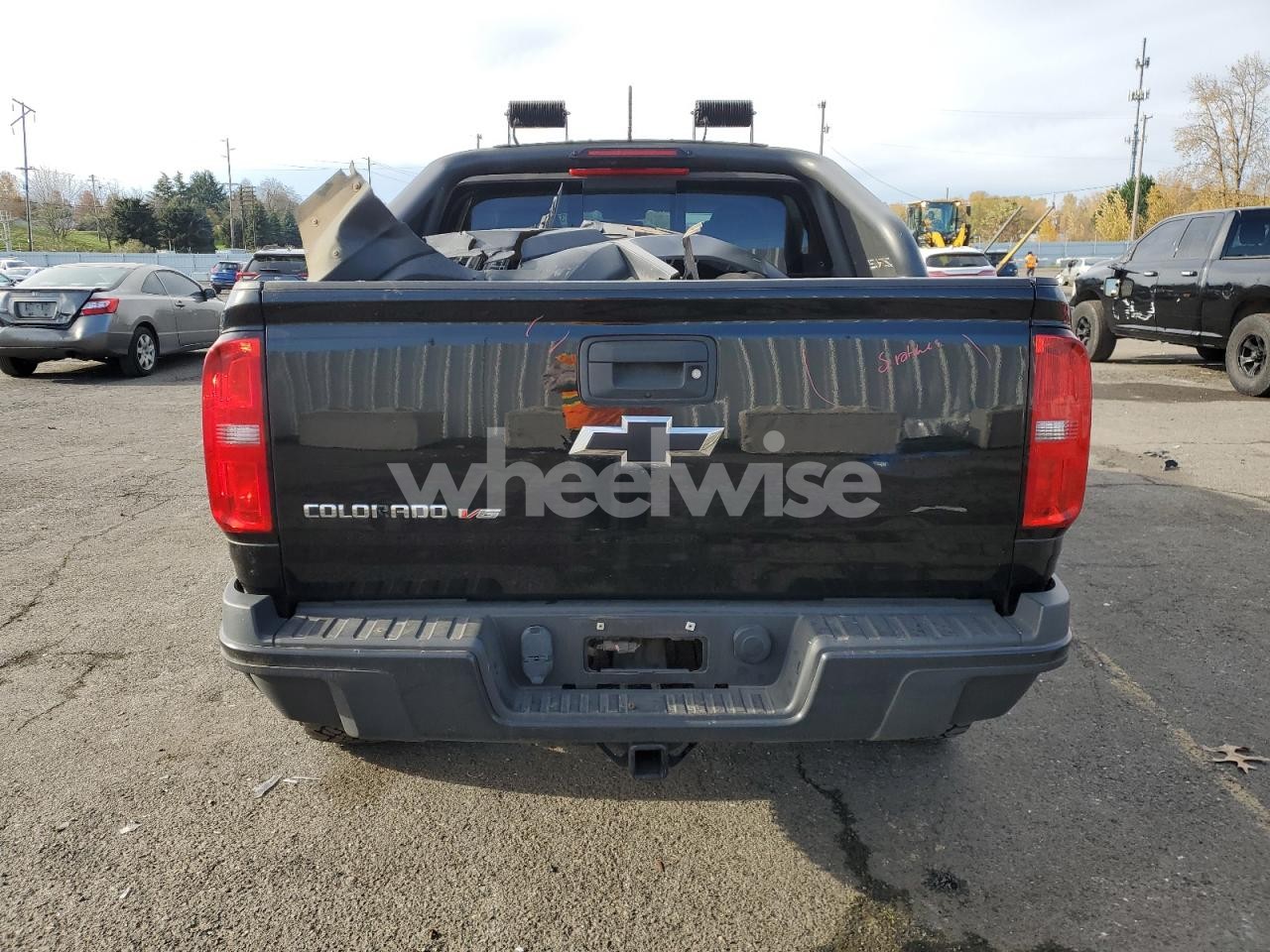 Photo 6 of 2018 CHEVROLET COLORADO ZR2 N/A (VIN 1GCGTEEN3J1323610)