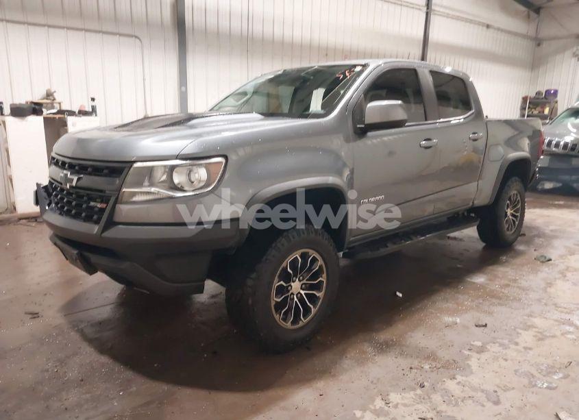 Photo 2 of 2019 Chevrolet Colorado ZR2 (VIN 1GCGTEEN5K1226099)