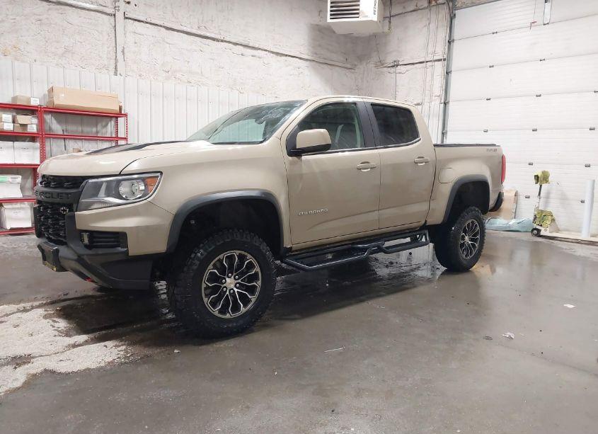 Photo 2 of 2021 Chevrolet Colorado 4WD SHORT BOX ZR2 (VIN 1GCGTEEN5M1267660)