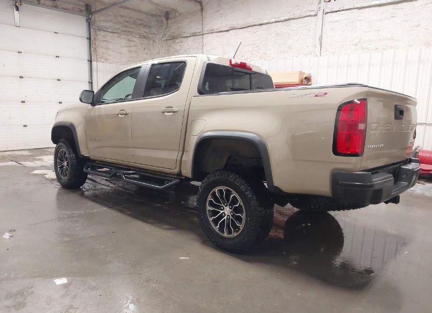 Photo 3 of 2021 Chevrolet Colorado 4WD SHORT BOX ZR2 (VIN 1GCGTEEN5M1267660)