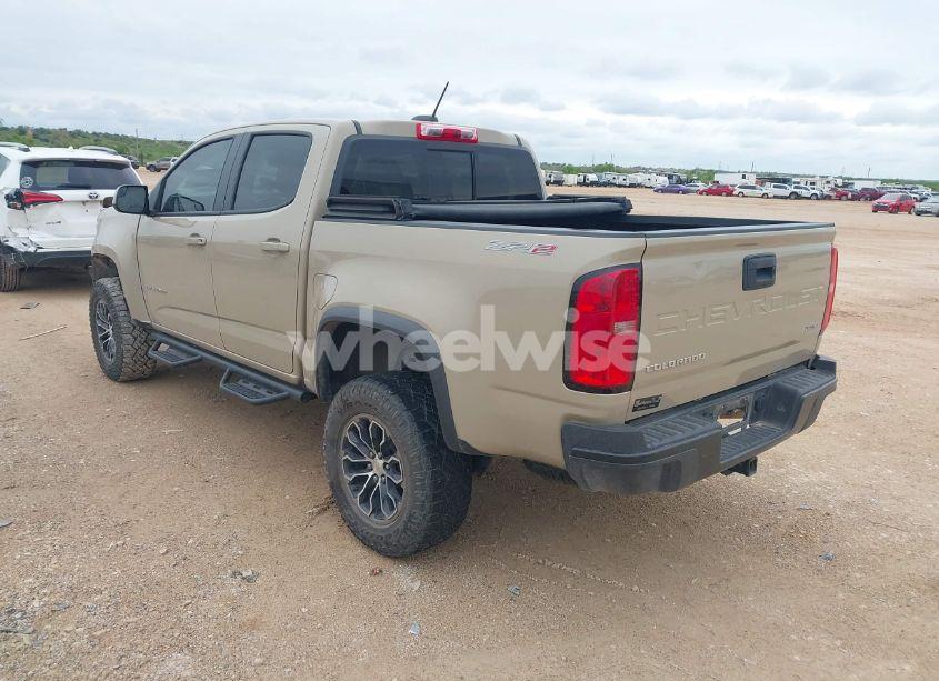 Photo 3 of 2022 Chevrolet Colorado 4WD SHORT BOX ZR2 (VIN 1GCGTEEN5N1327731)