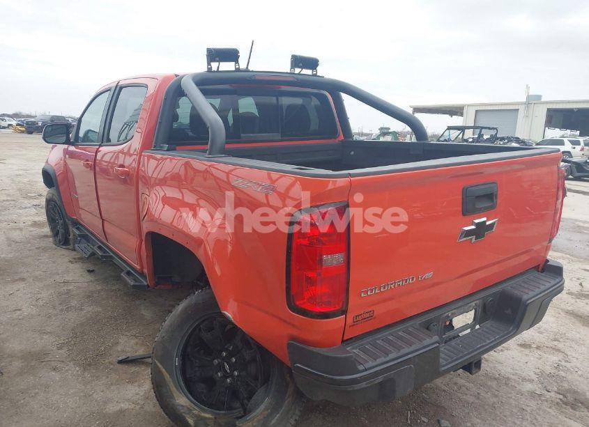 Photo 3 of 2019 Chevrolet Colorado ZR2 (VIN 1GCGTEEN9K1333740)