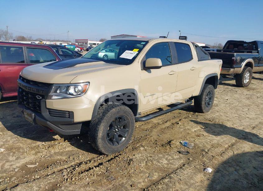 Photo 2 of 2021 Chevrolet Colorado 4WD SHORT BOX ZR2 (VIN 1GCGTEEN9M1140085)
