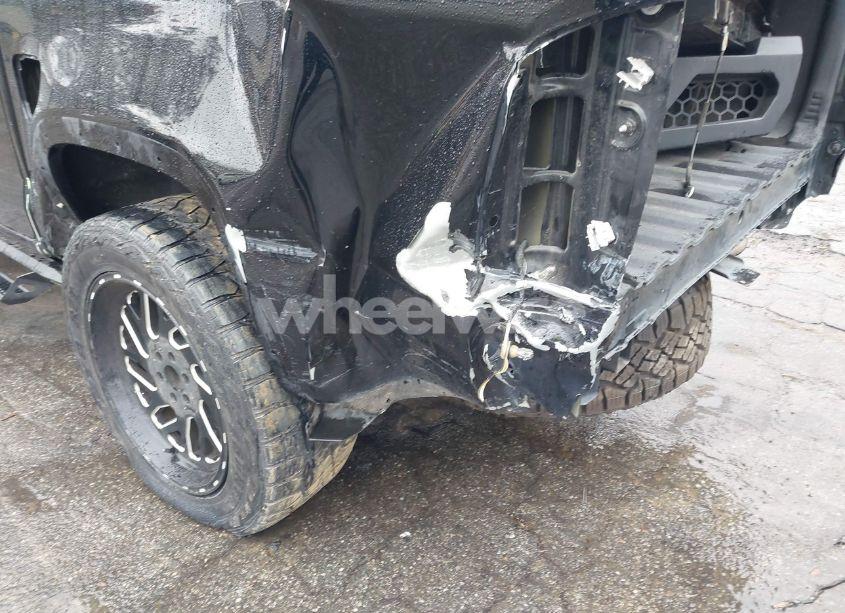 Photo 6 of 2017 Chevrolet Colorado ZR2 (VIN 1GCGTEENXH1315790)