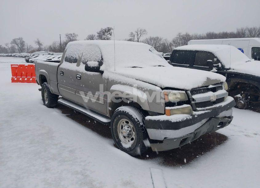 2003 Chevrolet Silverado 2500HD LT (VIN 1GCHC23123F229582) main photo