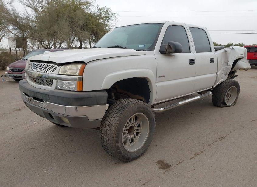 Photo 2 of 2004 Chevrolet Silverado 2500HD LS (VIN 1GCHC23174F100125)