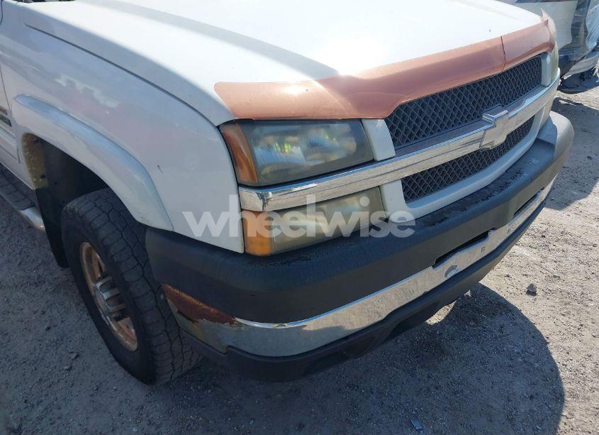 Photo 6 of 2003 Chevrolet Silverado 2500HD LT (VIN 1GCHC231X3F178039)