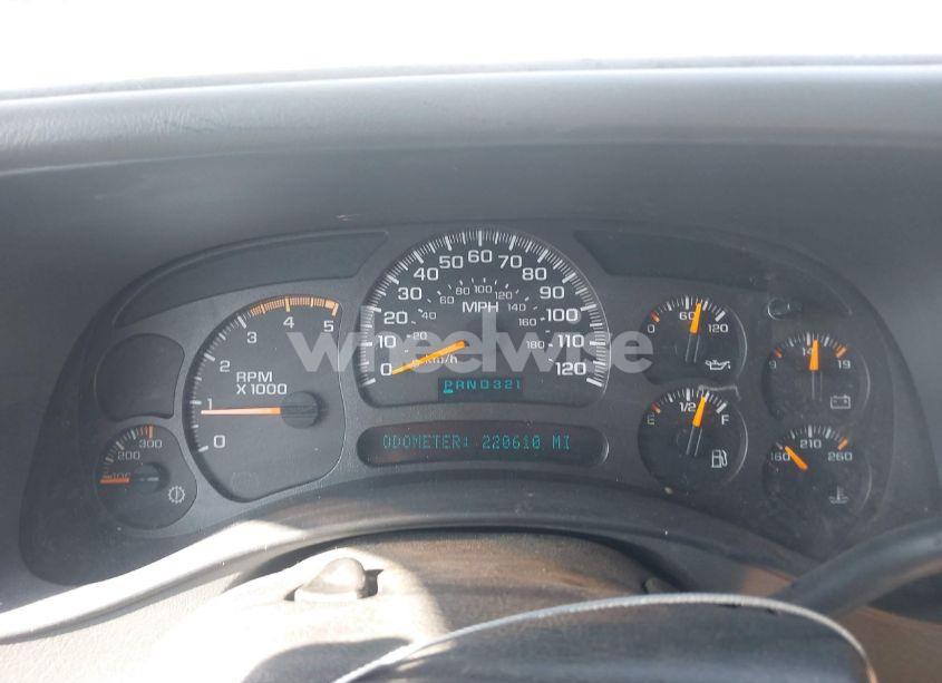 Photo 7 of 2003 Chevrolet Silverado 2500HD LT (VIN 1GCHC231X3F178039)