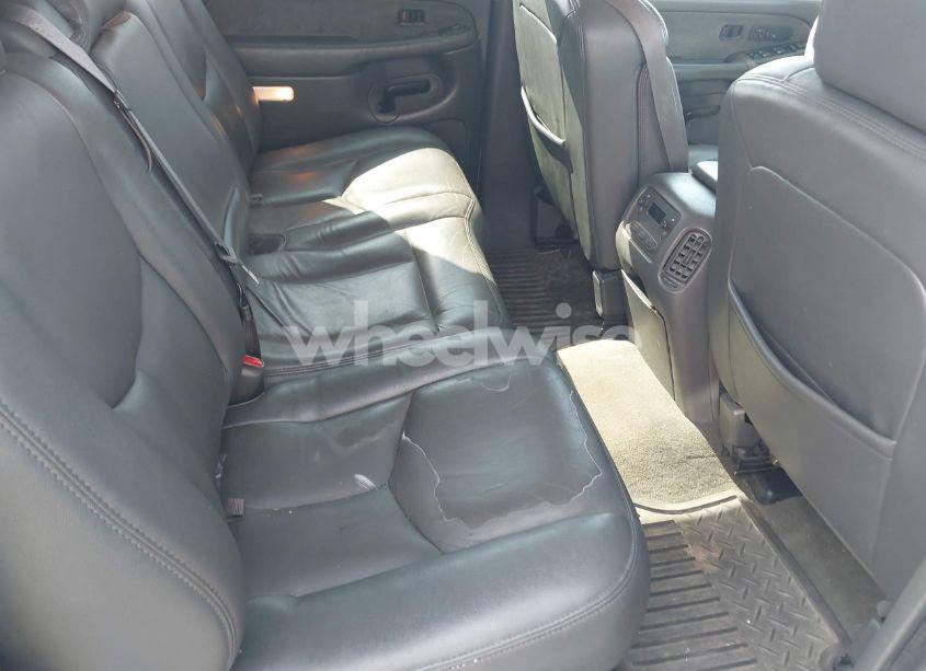 Photo 8 of 2003 Chevrolet Silverado 2500HD LT (VIN 1GCHC231X3F178039)