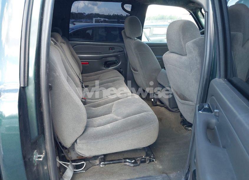 Photo 8 of 2005 Chevrolet Silverado 2500HD LS (VIN 1GCHC23215F968633)