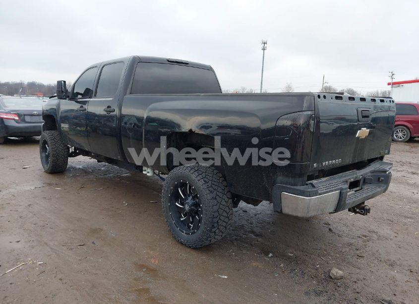 Photo 3 of 2008 Chevrolet Silverado 2500HD LT2 (VIN 1GCHC23628F201140)