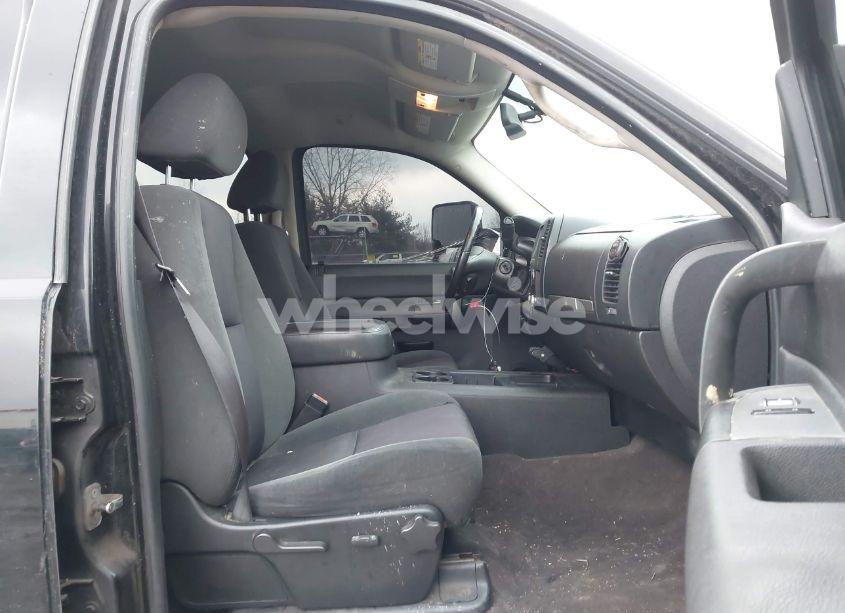 Photo 5 of 2008 Chevrolet Silverado 2500HD LT2 (VIN 1GCHC23628F201140)