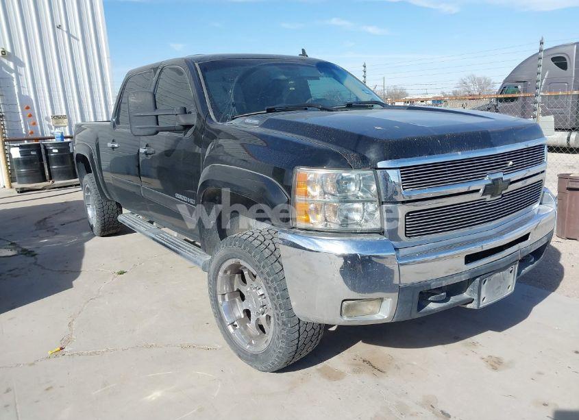 2007 Chevrolet Silverado 2500HD LT1 (VIN 1GCHC23637F543615) main photo