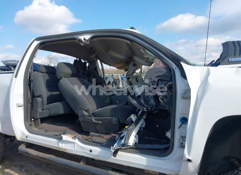 Photo 12 of 2008 Chevrolet Silverado 2500HD LT2 (VIN 1GCHC23668F225232)