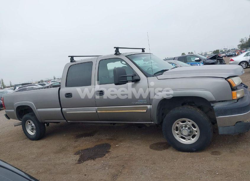Photo 14 of 2006 Chevrolet Silverado 2500HD LT1 (VIN 1GCHC23D36F196008)