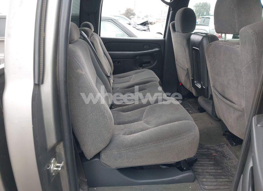 Photo 8 of 2006 Chevrolet Silverado 2500HD LT1 (VIN 1GCHC23D36F196008)