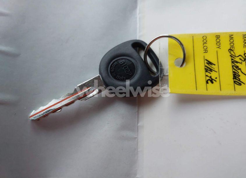 Photo 11 of 2007 Chevrolet Silverado 2500HD CLASSIC WORK TRUCK (VIN 1GCHC23D47F119701)