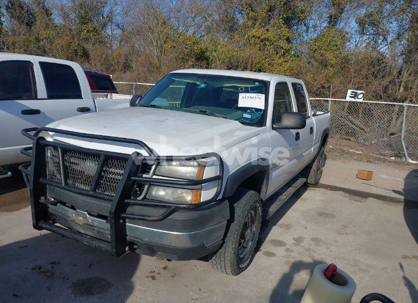 Photo 2 of 2007 Chevrolet Silverado 2500HD CLASSIC WORK TRUCK (VIN 1GCHC23D47F119701)
