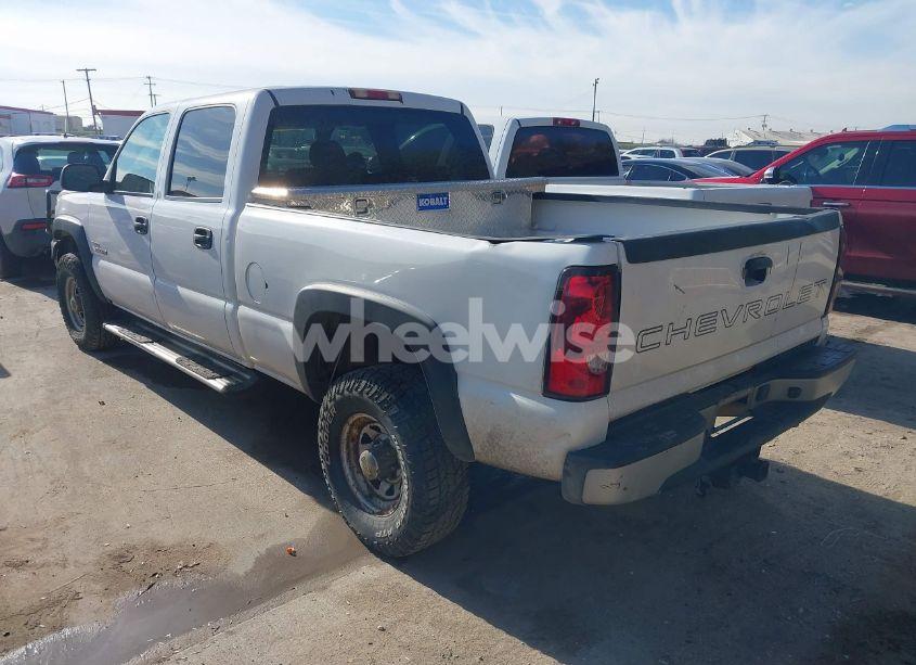 Photo 3 of 2007 Chevrolet Silverado 2500HD CLASSIC WORK TRUCK (VIN 1GCHC23D47F119701)