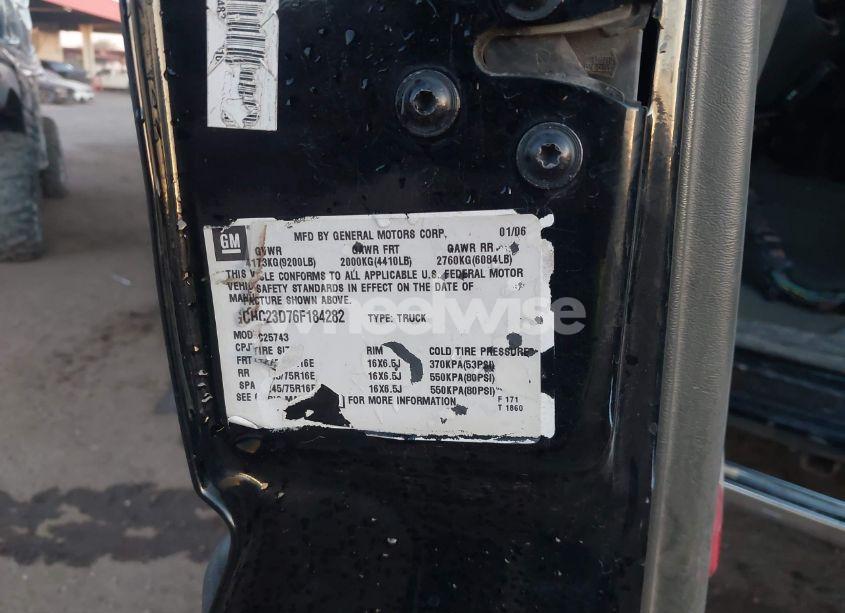 Photo 9 of 2006 Chevrolet Silverado 2500HD LT2 (VIN 1GCHC23D76F184282)