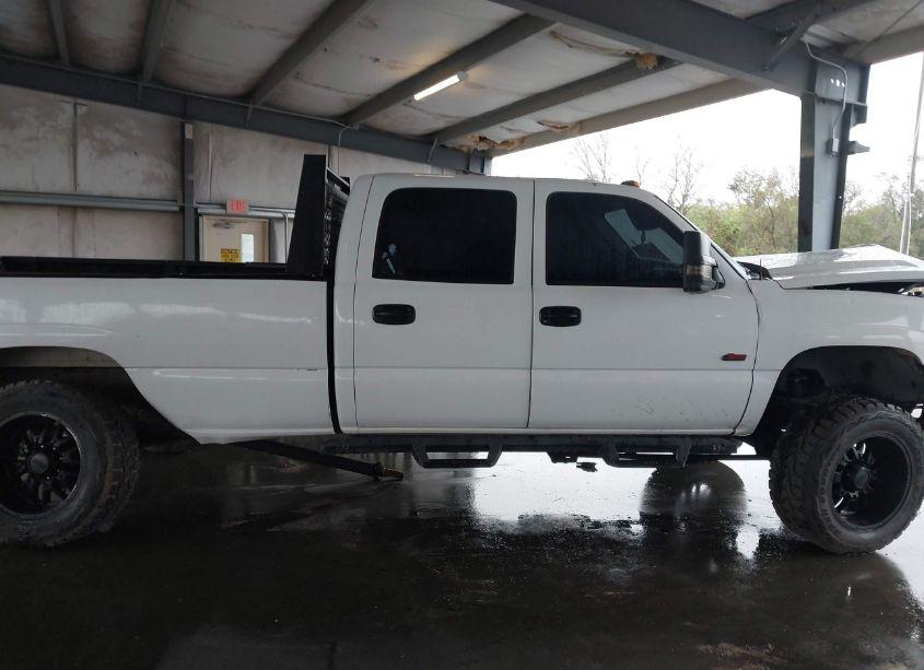 Photo 12 of 2006 Chevrolet Silverado 2500HD WORK TRUCK (VIN 1GCHC23D86F239161)