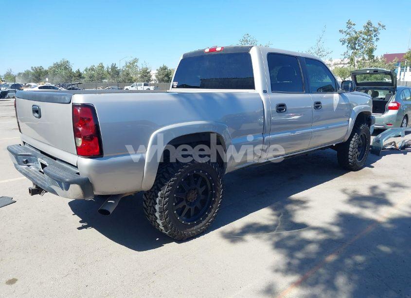 Photo 4 of 2006 Chevrolet Silverado 2500HD LT1 (VIN 1GCHC23D96F150022)