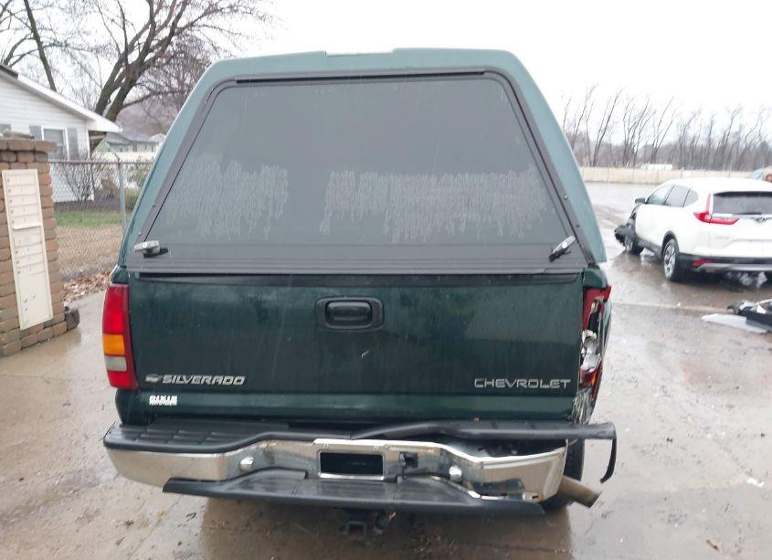 Photo 16 of 2002 Chevrolet Silverado 2500HD LT (VIN 1GCHC23G42F120267)