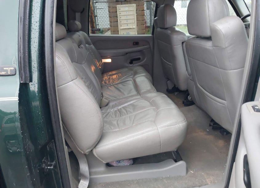 Photo 8 of 2002 Chevrolet Silverado 2500HD LT (VIN 1GCHC23G42F120267)