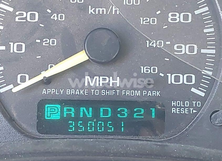 Photo 7 of 2001 Chevrolet Silverado 2500HD (VIN 1GCHC23G81F124160)